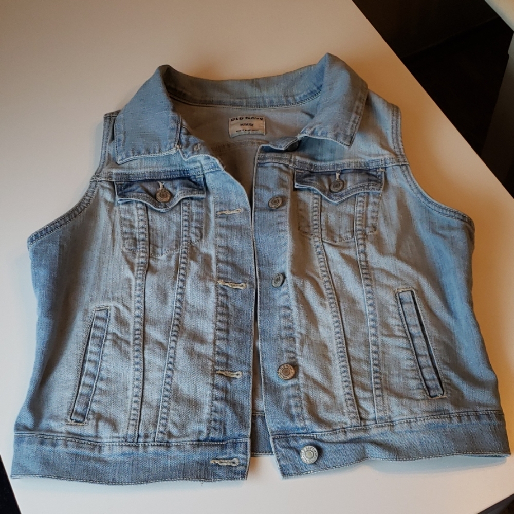 Jean Vest